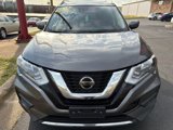 Used 2019 Nissan Rogue SV image 2
