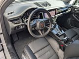 New 2026 Porsche Macan image 4