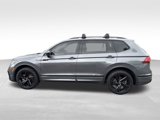 Used 2024 Volkswagen Tiguan SE R-Line image 2