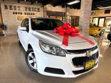 Used 2016 Chevrolet Malibu LT image 2