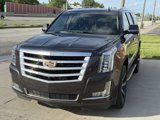 Used 2017 Cadillac Escalade Luxury image 2