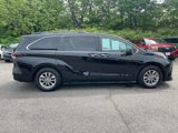 Used 2023 Toyota Sienna XLE image 5