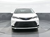 Certified 2025 Toyota Sienna LE image 2
