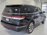 Used 2023 Lincoln Navigator Reserve image 4