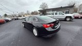Used 2017 Chevrolet Malibu Hybrid w/ Leather Package image 5