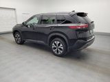 Used 2023 Nissan Rogue SV image 3