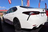 Used 2022 Toyota Camry SE image 5