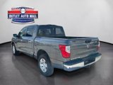 Used 2019 Nissan Titan SV image 5