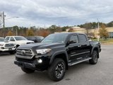 Used 2017 Toyota Tacoma SR5 image 2