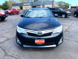 Used 2014 Toyota Camry XLE image 3