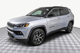 Used 2025 Jeep Compass Limited image 4