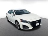 Used 2024 Nissan Altima 2.5 SL image 3