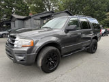 Used 2017 Ford Expedition XLT image 2