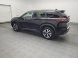 Used 2023 Nissan Rogue SV image 3