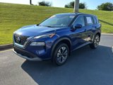 Used 2023 Nissan Rogue SV image 2