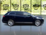 Used 2019 Lincoln MKT AWD image 4