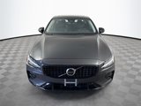Used 2024 Volvo S60 B5 Plus image 2
