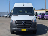 Used 2024 Mercedes-Benz Sprinter 2500 image 2