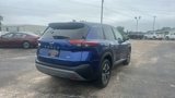 Used 2023 Nissan Rogue SV image 5