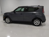 Used 2023 Kia Soul LX w/ LX Technology Package image 3