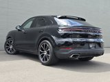 Certified 2024 Porsche Cayenne Coupe image 3