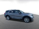 Used 2024 Ford Explorer Limited image 2