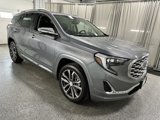 Used 2020 GMC Terrain Denali w/ Denali Premium Package image 3
