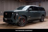 Used 2025 Cadillac Escalade ESV V image 4