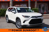 Used 2024 Toyota Grand Highlander Platinum image 2