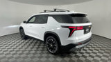 New 2025 Chevrolet Traverse LT w/ Enhanced Driving Package image 6