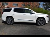 Used 2022 GMC Acadia Denali w/ Denali Ultimate Package image 4