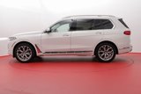 Used 2022 BMW X7 xDrive40i w/ Cold Weather Package image 2