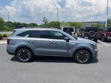 Used 2024 Kia Sorento S image 5