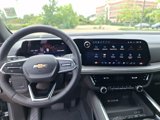 New 2025 Chevrolet Suburban Premier image 2