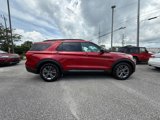 Used 2021 Ford Explorer XLT w/ Equipment Group 202A image 3