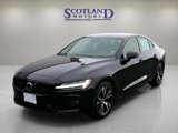 Used 2024 Volvo S60 B5 Plus image 2
