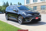 Used 2018 Chrysler Pacifica Limited w/ Tire & Wheel Group image 3