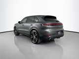 Certified 2025 Porsche Cayenne E-Hybrid image 3