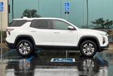 New 2025 Chevrolet Equinox LT w/ Safety and Technology Package image 3
