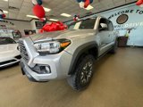 Used 2022 Toyota Tacoma TRD Off-Road image 2