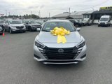 Used 2025 Nissan Versa SV image 2