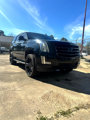 Used 2018 Cadillac Escalade Luxury image 2