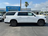 New 2025 Chevrolet Suburban High Country image 3