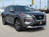 Used 2023 Nissan Rogue Platinum image 2