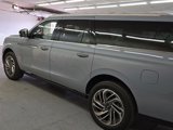New 2025 Lincoln Navigator L Reserve image 3