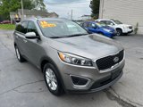 Used 2016 Kia Sorento LX w/ LX Convenience Package image 4