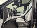 New 2025 Chevrolet Suburban Premier image 6