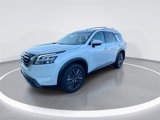 New 2025 Nissan Pathfinder SL w/ SL Premium Package image 5