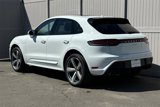 Used 2024 Porsche Macan image 3