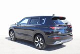 New 2025 Mitsubishi Outlander SE image 2